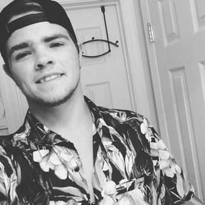 Meet your Posher, Ethen
